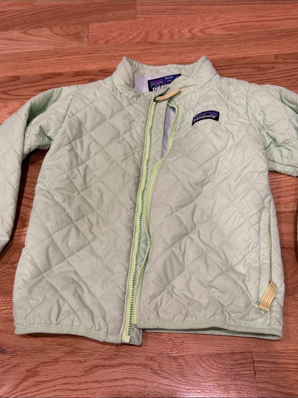 Patagonia nano puff zip up jacket size 4T. Baby toddler kids size. Green.
